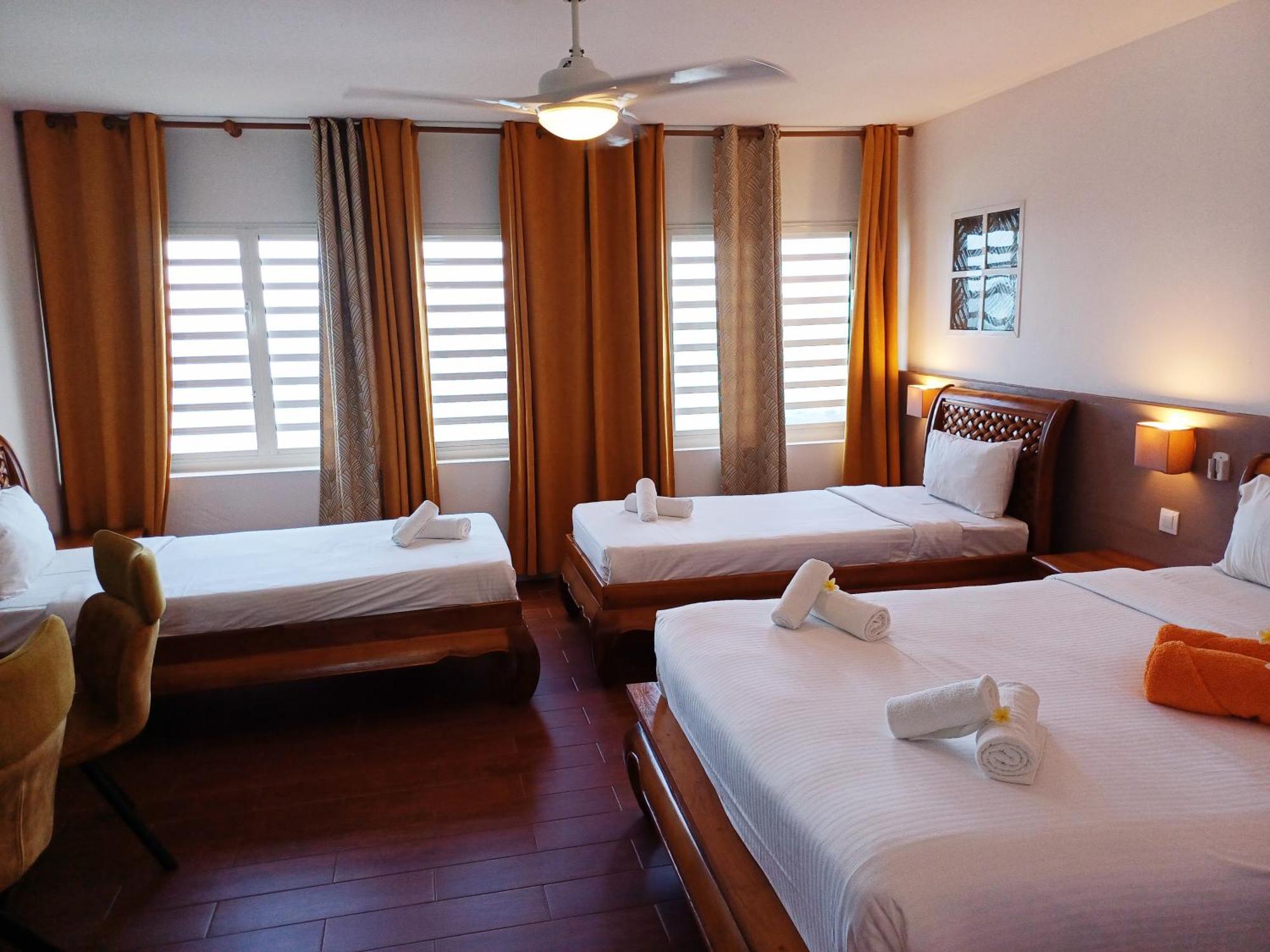 Hotel Les Embruns Du Baril แซงต์ฟิลิป ภายนอก รูปภาพ