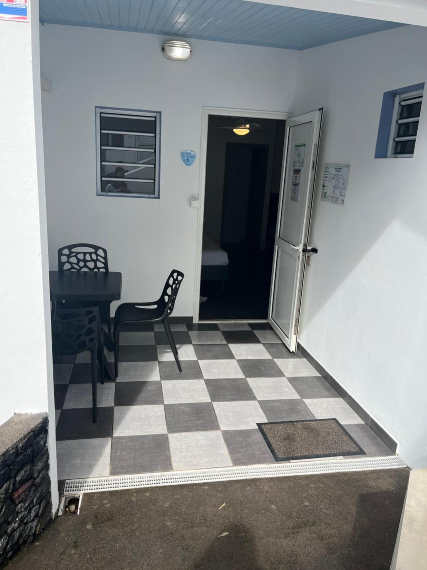 Hotel Les Embruns Du Baril แซงต์ฟิลิป ภายนอก รูปภาพ