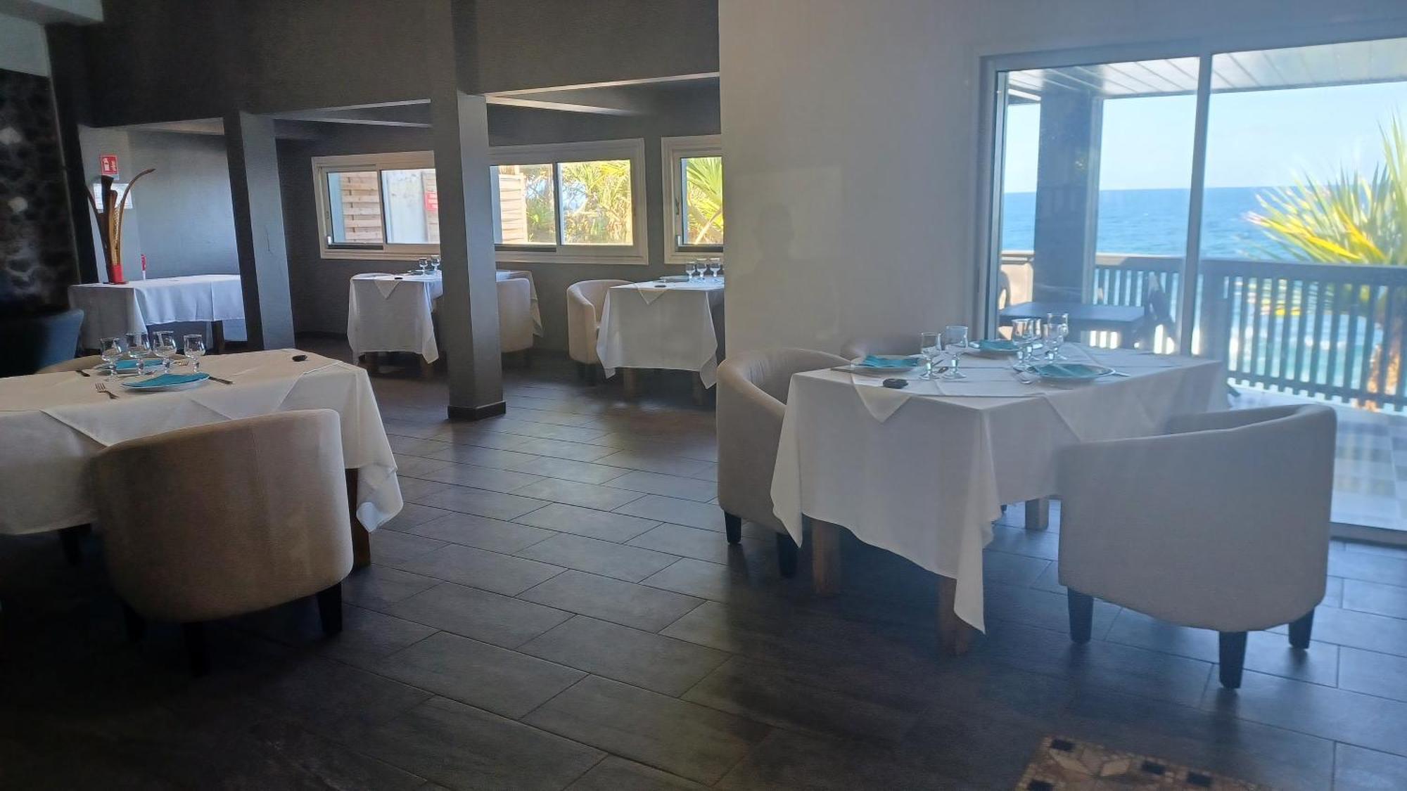 Hotel Les Embruns Du Baril แซงต์ฟิลิป ภายนอก รูปภาพ